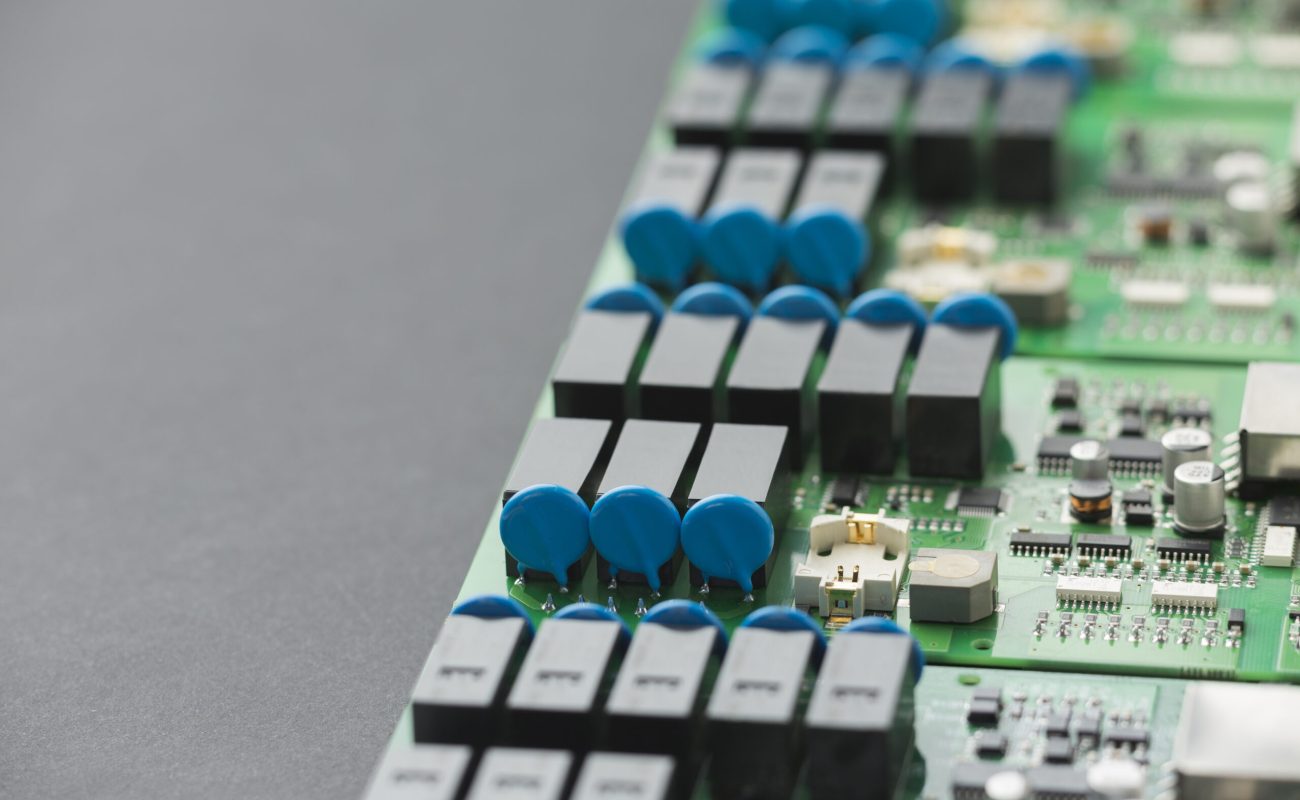 close-up-circuit-board-components